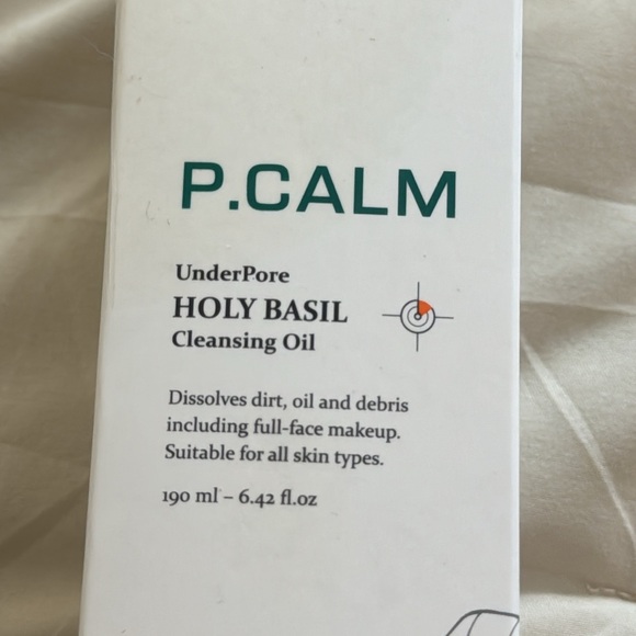 NEW P. Calm. Holy Basil Cleansing Oil - Picture 3 of 3